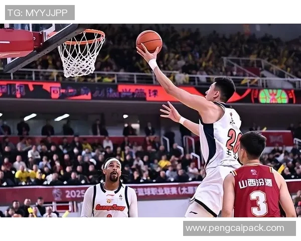 广东队迎战北控队全力争胜力争季后赛名额的关键对决